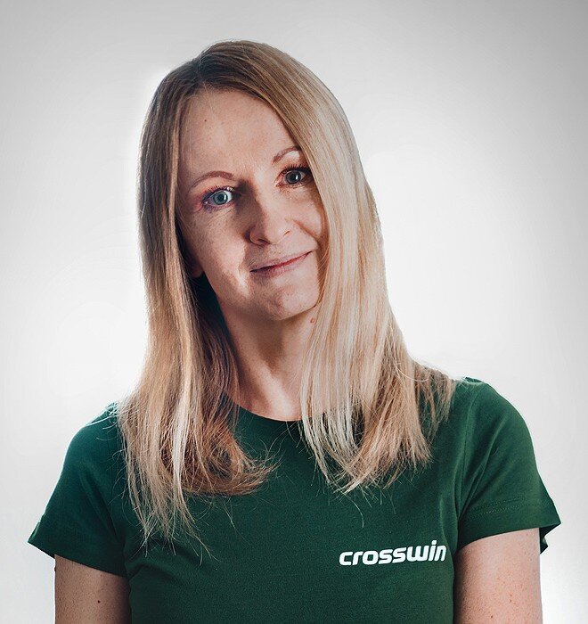 Agata Wcislo Crosswin