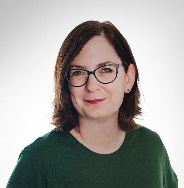 Monika Kosmowska Crosswin